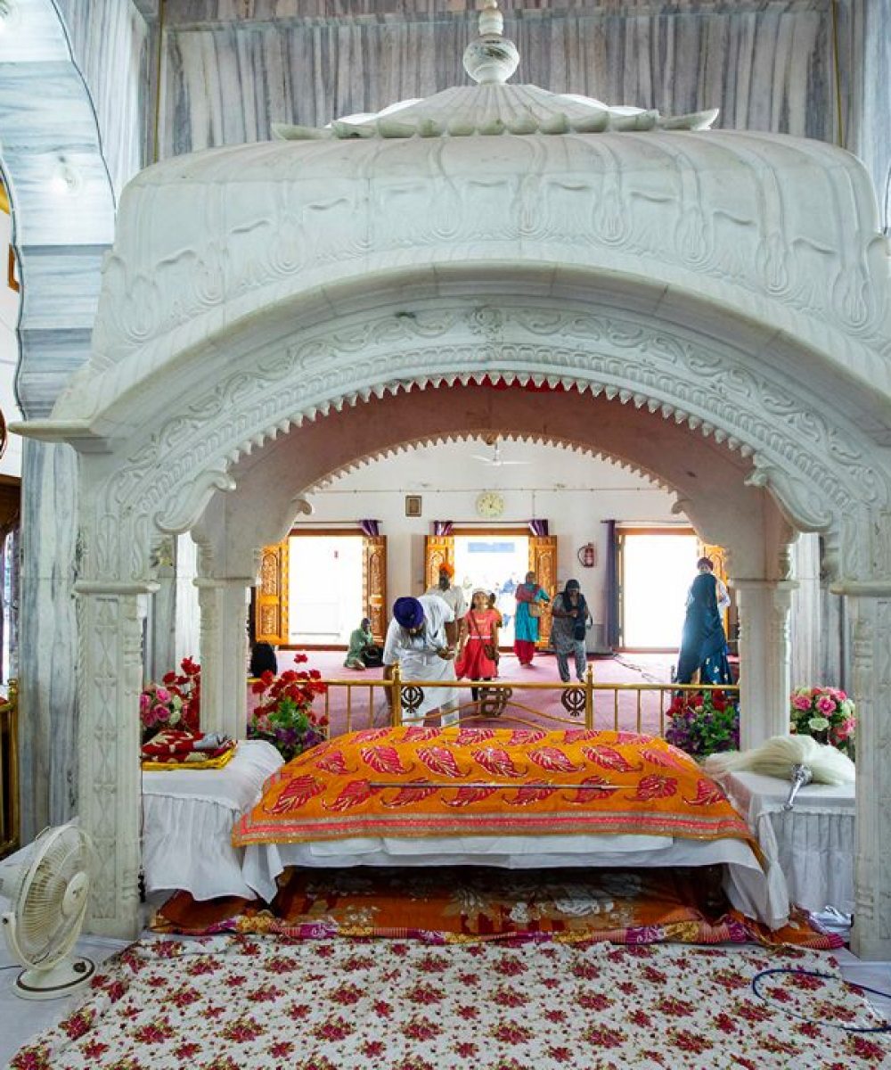2-gurdwara-sri-hatt-sahib-kapurthala-punjab-attr-hero